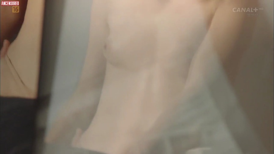 Julia Pogrebinska foto desnuda