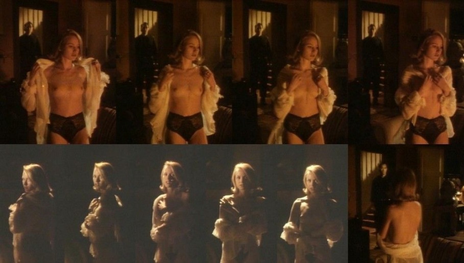 Naomi Watts senos desnudos